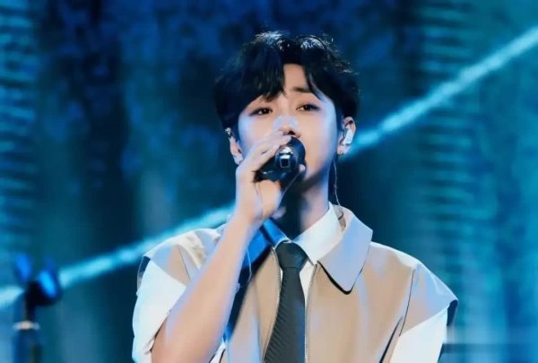 掌尚策 汪苏泷、张碧晨，到底谁是《年轮》原唱？