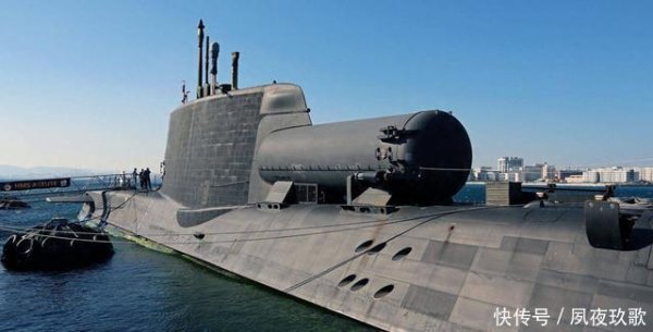 易云达 俄罗斯造出了超级核潜艇，但唯一的航母只能卖废铁了，变化真快